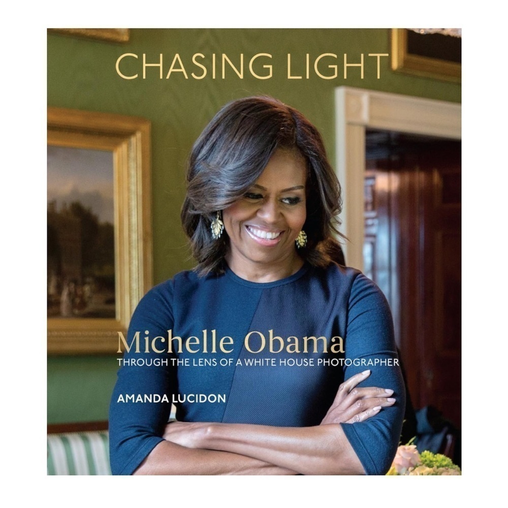 NEW Chasing Light: Michelle Obama Through the Lens of a White House Photographer - Picture 1 of 3